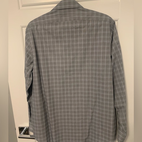 Calvin Klein Dress Shirt - Brand New - Picture 2 of 3